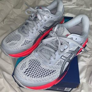 ASICS gel kayano 26